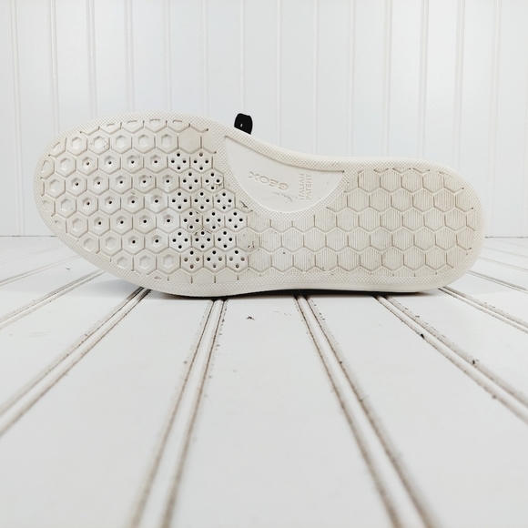 NEW Geox Respira Black Reptile Pattern White Outsole Lace Up Sneakers D198 - Picture 8 of 12